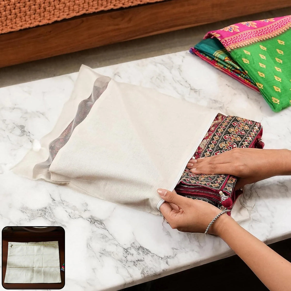 Zip Closure Saree Storage Pouch